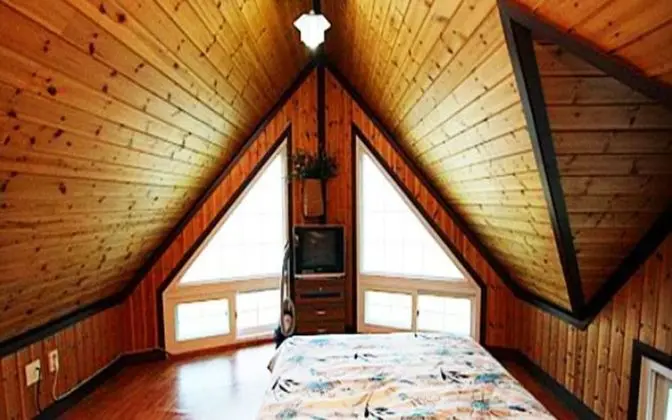 Oda (Love 1 (Ocean View Duplex))
