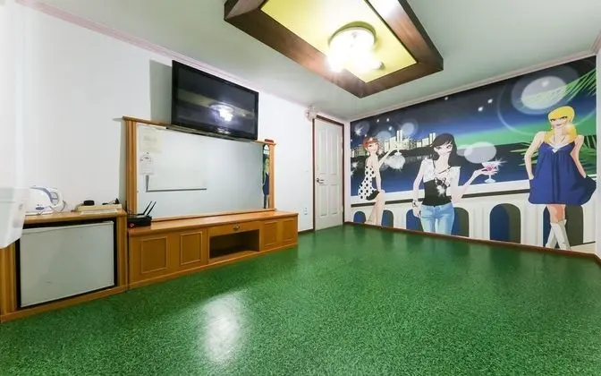Oda (Ondol Room)