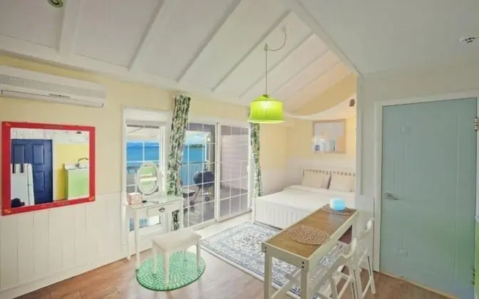 Oda (Histories (Patio Ocean View Mudflat A)