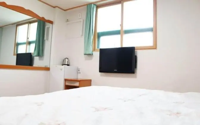 Oda (Bed Room 103 (non-cooking))