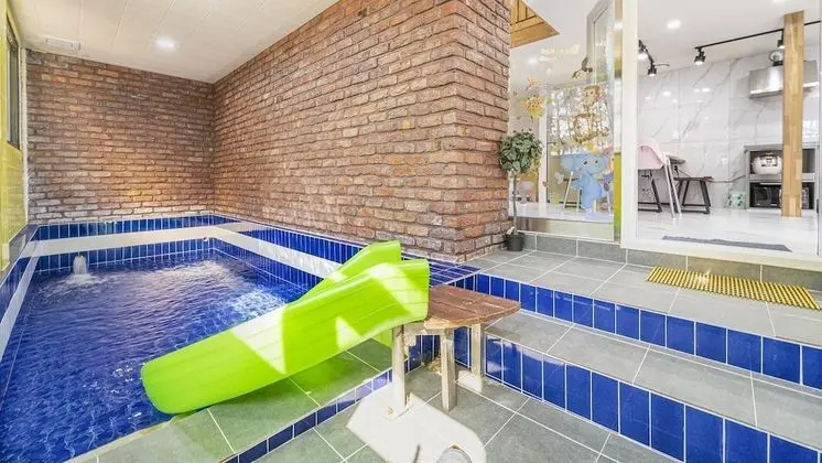 Basic Oda, 2 Yatak Odası (Private Kids Pool Villa)