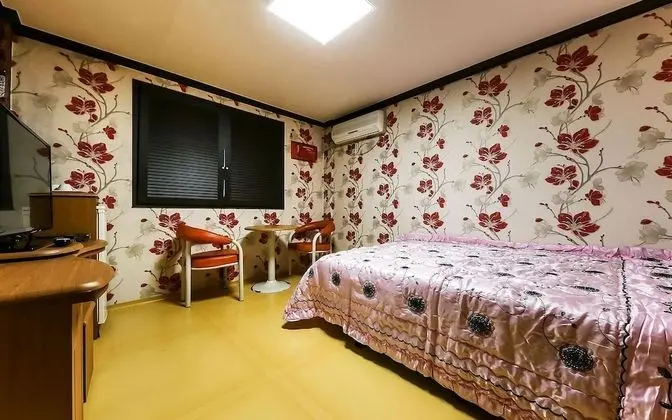 Oda (Deluxe room)