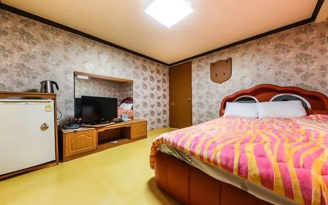 Oda (Family room)