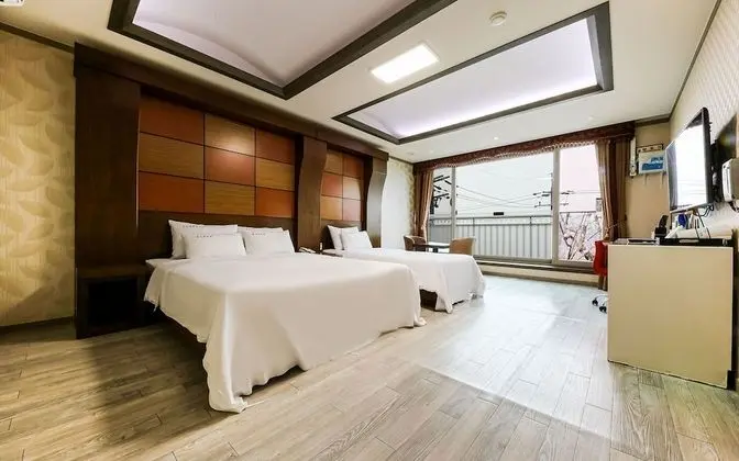 Oda (Suite Double Room)