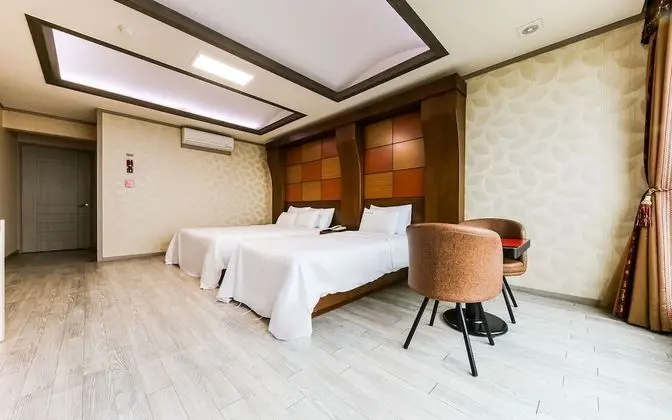 Oda (Suite Double Room)