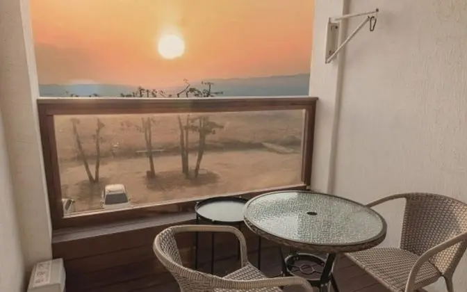 Oda (Mare 306 (bathtub for 2 Ocean View))