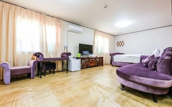 Oda (Special Room)