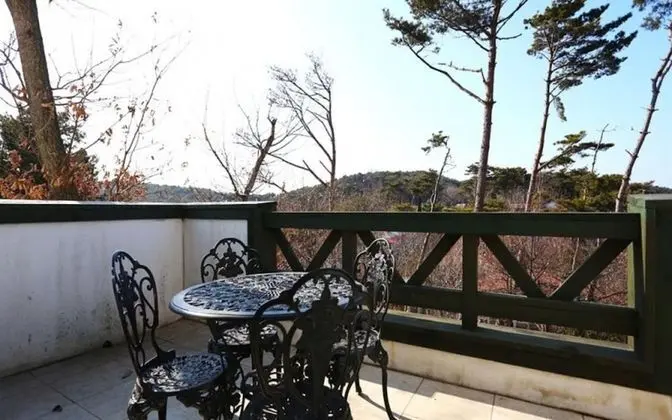Oda (Sesol-dong unshared house 80 pyeong)