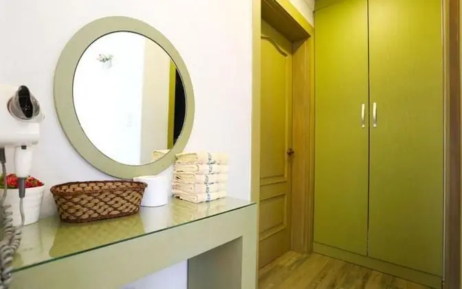 Oda (Sesol-dong unshared house 80 pyeong)