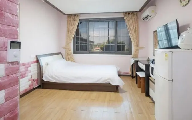 Oda (Annex building 1st floor (3 rooms))