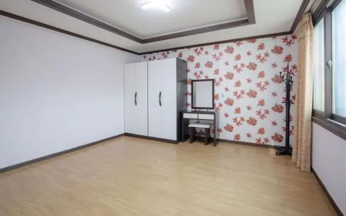 Oda (Annex building 1st floor (3 rooms))