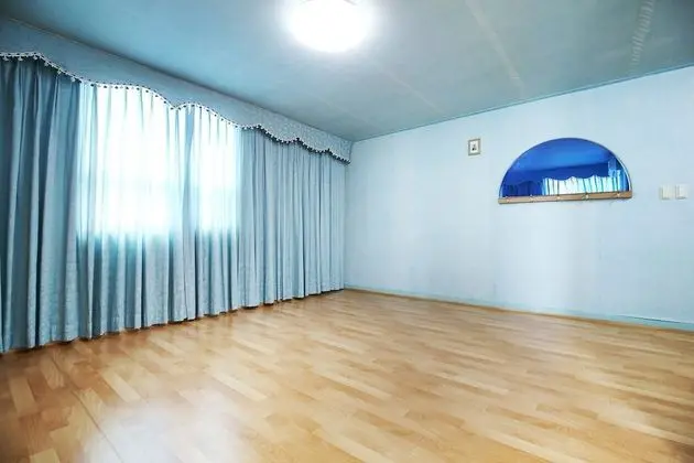 Oda (Family room)