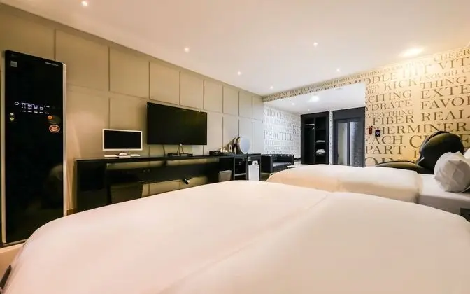 Oda (VIP (Queen Bed + Queen Bed))