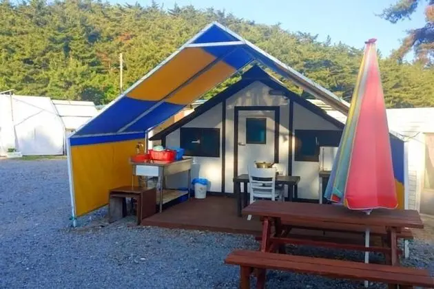 Basic Oda, 1 Yatak Odası (Glamping BlueYellow)
