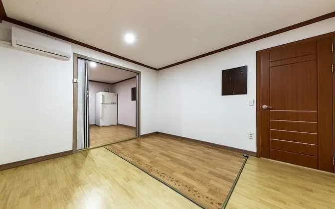Oda (Ondol Room with Separate Bedroom - Pe)