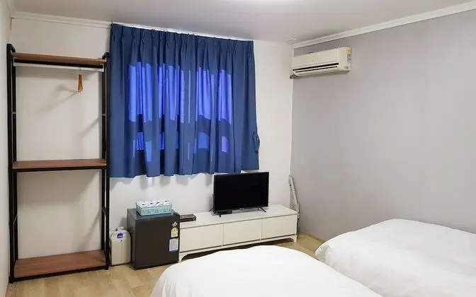 Oda (Twin Room)