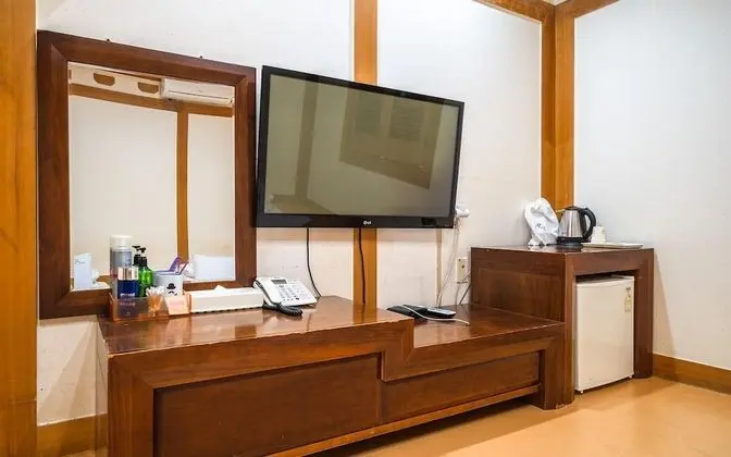 Oda (Suite Room (Ondol))