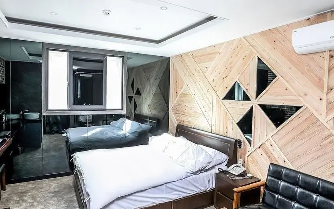 Oda (Standard Room)