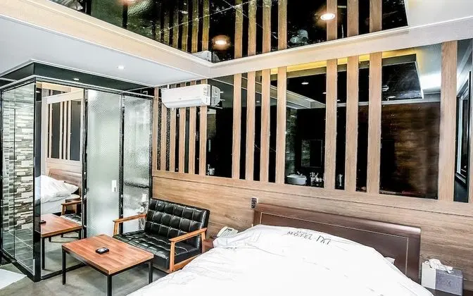 Oda (Standard Room)