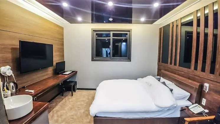 Oda (Standard Room)