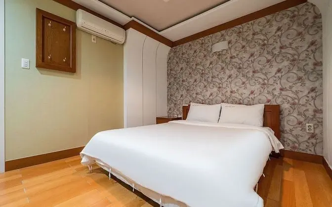 Oda (Special room (Quad room))
