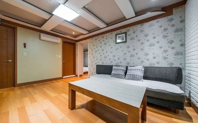 Oda (Special room (Quad room))