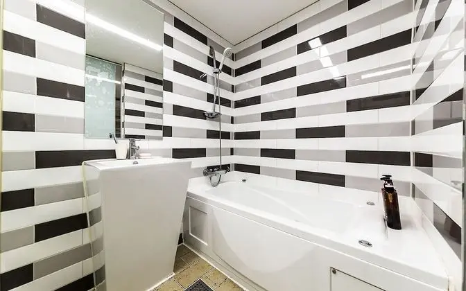 Oda (Semi-Special Room)