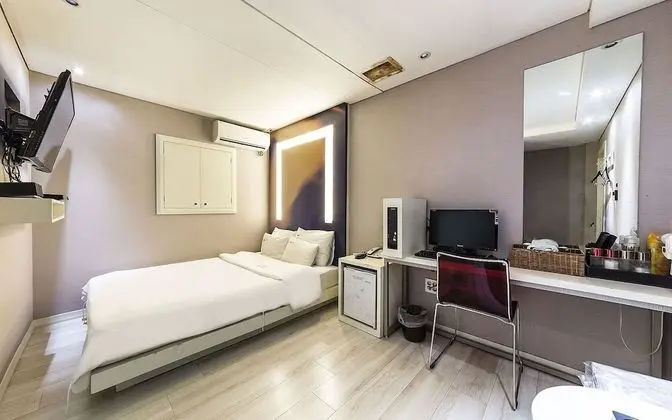 Oda (Semi-Special Room)