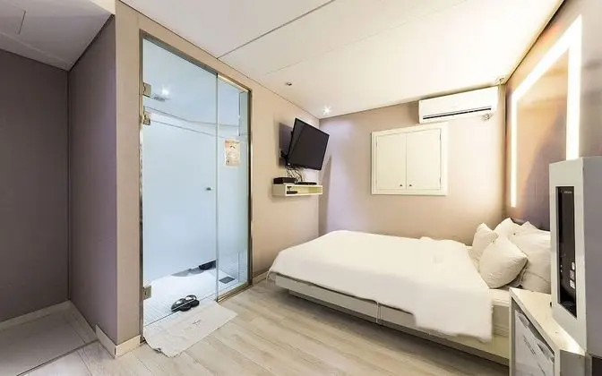 Oda (Semi-Special Room)