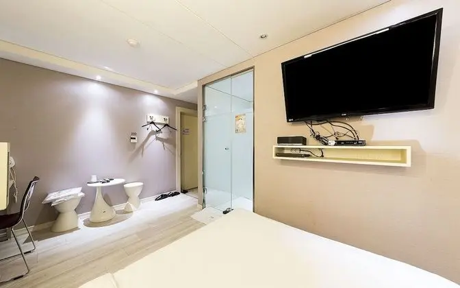 Oda (Semi-Special Room)