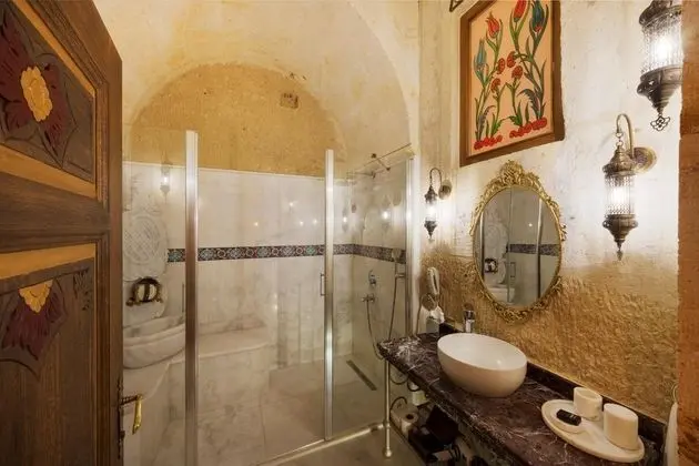Deluxe Suite , Vadi Manzaralı, Şömineli ve Jakuzili