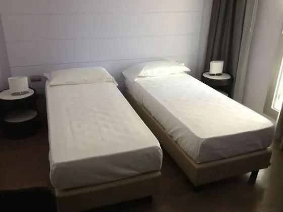 Comfort Büyük Yataklı Tek Kişilik Oda