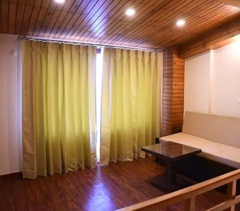 Royal Dubleks, Birden Çok Yatak, Balkon, Göl Kenarı