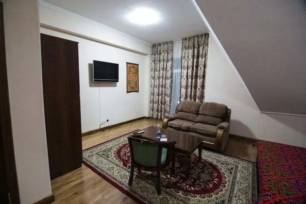 Comfort Tek Büyük Yataklı Oda