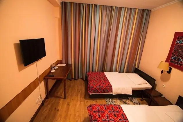 Standard Tek Büyük veya İki Ayrı Yataklı Oda