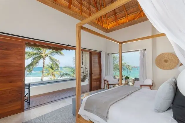 Ocean Front Master Suite