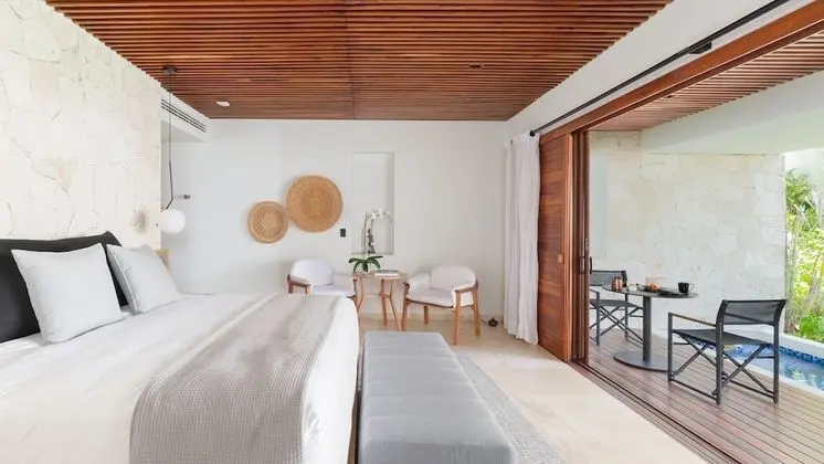 Ocean Front Master Suite