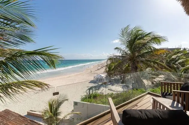 Ocean Front Master Suite