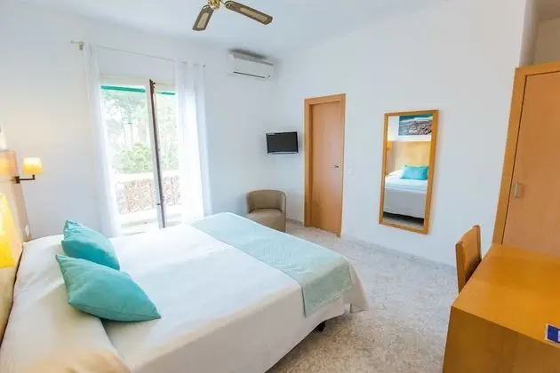 Tek Büyük Yataklı Oda, Balkon