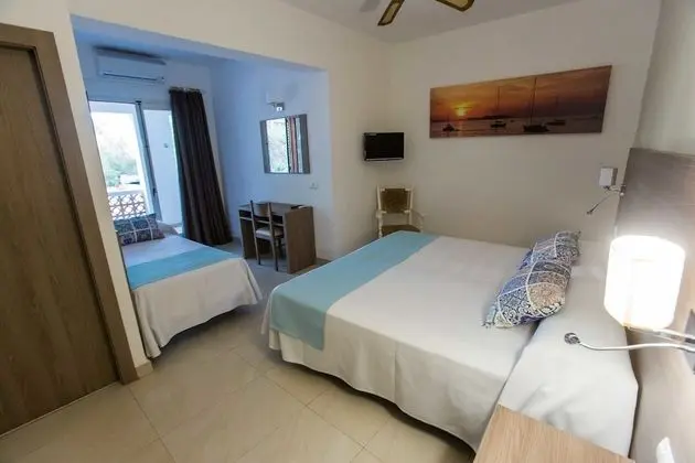 Üç Kişilik Oda, Balkon