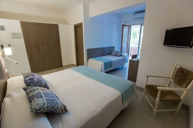 Üç Kişilik Oda, Balkon