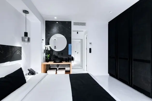 Deluxe Triple Sea View with Private Pool