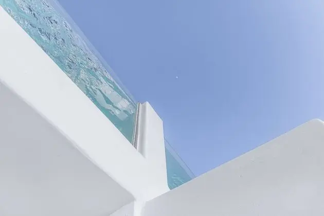 Deluxe Triple Sea View with Private Pool