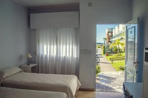 Tek Büyük Yataklı Oda, 2 Tek Kişilik Yatak