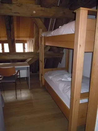 Daire, Avlu Manzaralı, Bahçeli