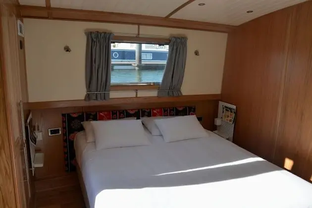 Docket Boat, 2 Bedrooms