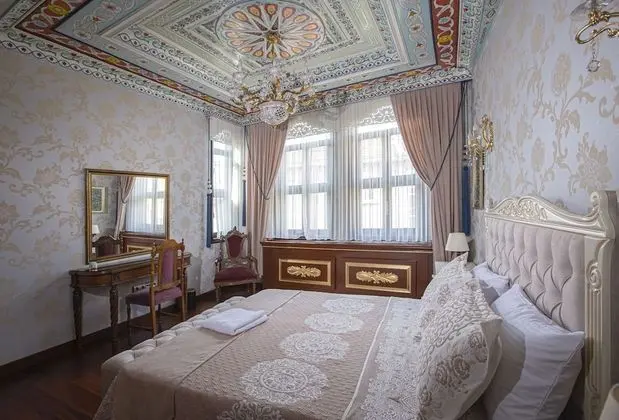 Presidential Suite Custom Oda