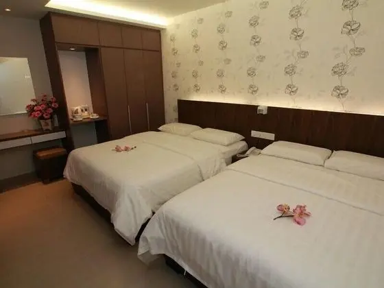 Deluxe Dört Kişilik Oda