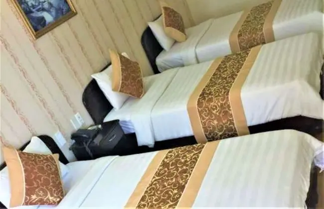 Üç Kişilik Oda, 3 Tek Kişilik Yatak