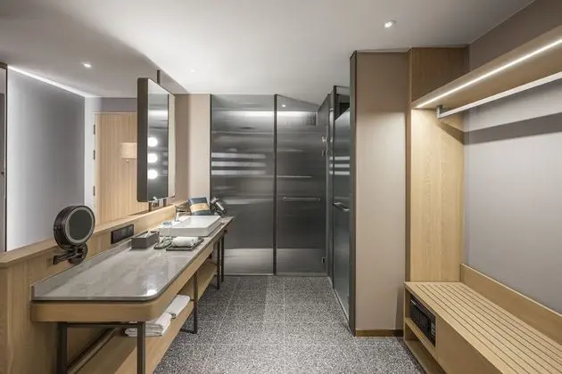 Classic Tek Büyük Yataklı Oda
